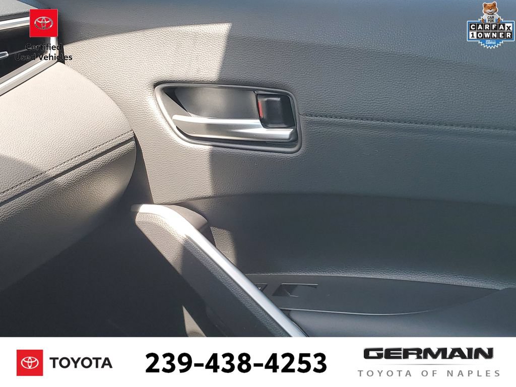 Certified 2025 Toyota Corolla Cross XLE w/ Convenience Package FWD image 27