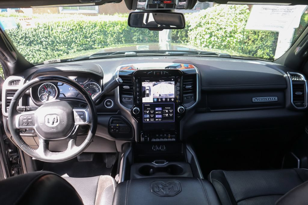 Used 2020 RAM 2500 Laramie w/ Night Edition AWD/4WD image 30