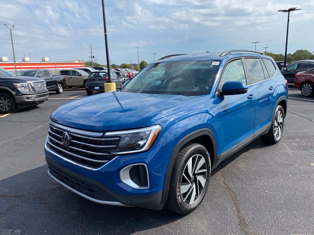 Used 2026 Volkswagen Atlas SE AWD/4WD image 4