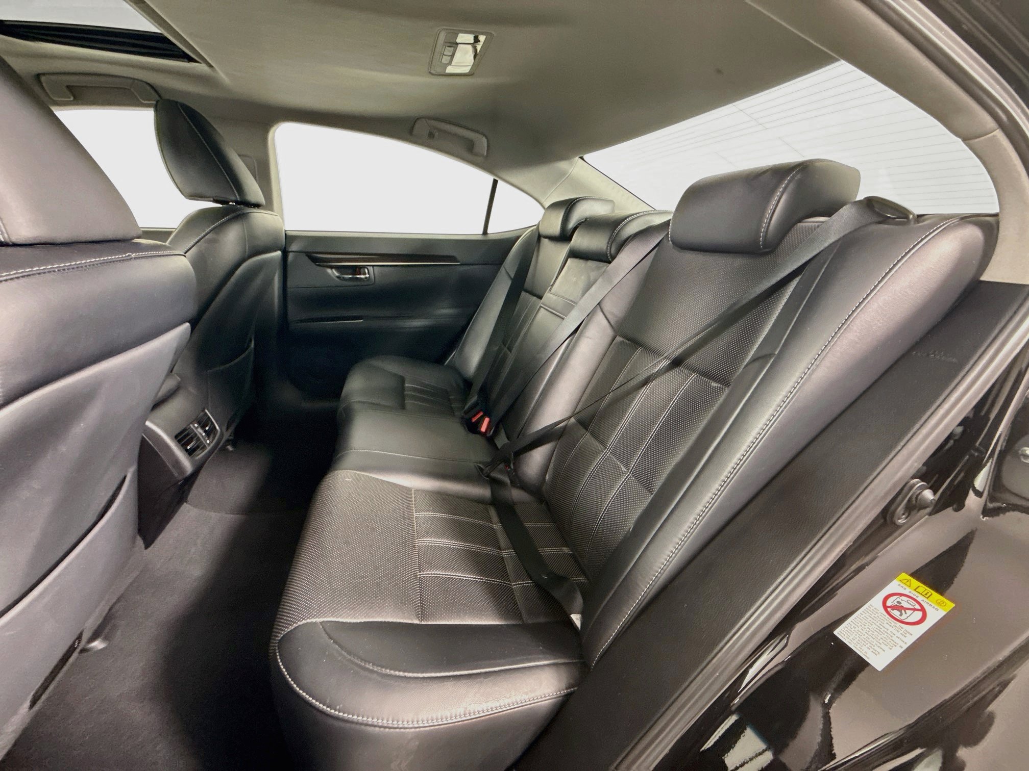 Used 2017 Lexus ES 350 w/ Luxury Package FWD image 23