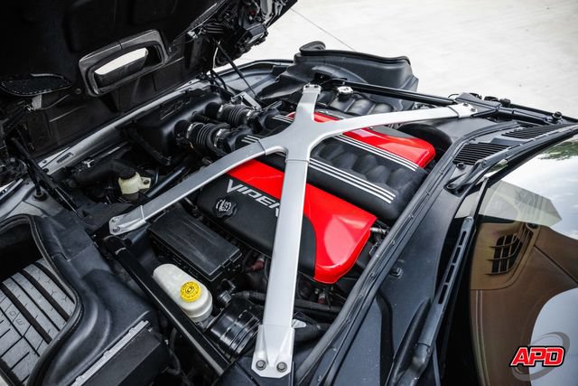 Used 2014 SRT Viper GTS w/ GTS Laguna Interior Package RWD image 24