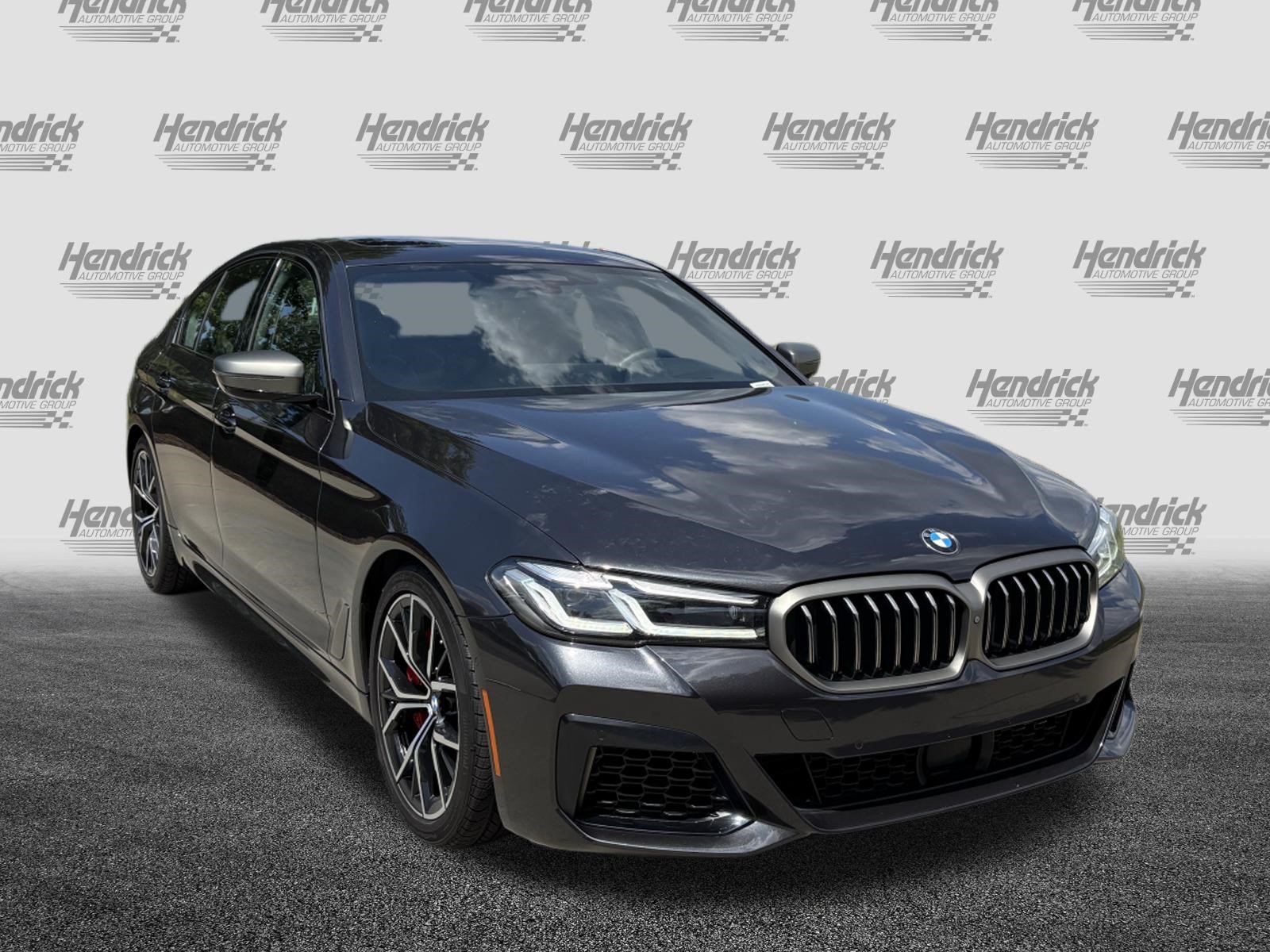 Used 2021 BMW M550i xDrive w/ Executive Package AWD/4WD image 2