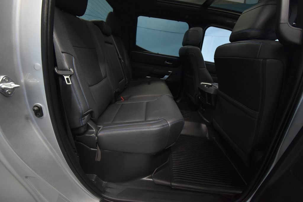 Used 2022 Toyota Tundra Platinum w/ Advanced Package AWD/4WD image 31