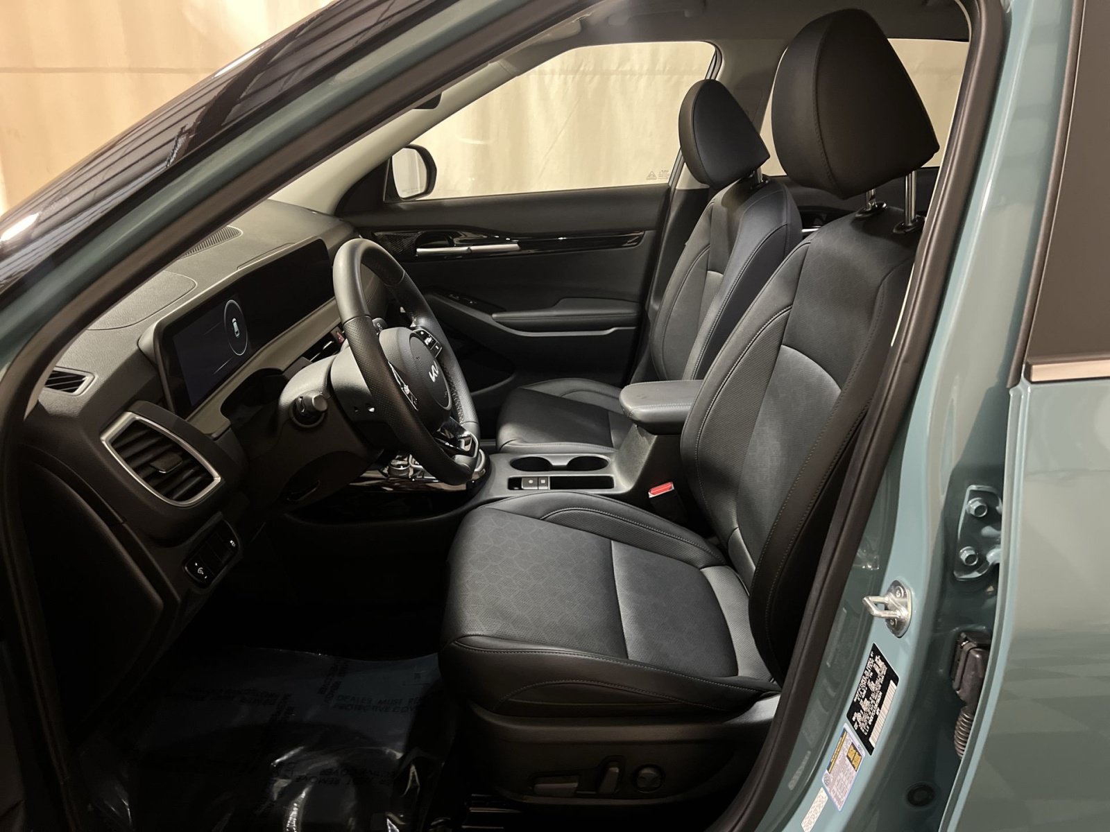 Used 2024 Kia Seltos SX AWD/4WD image 18