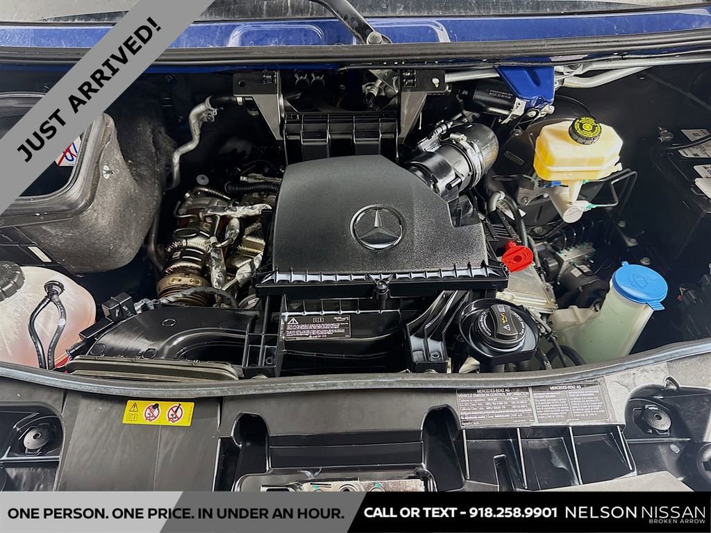 Used 2024 Mercedes-Benz Sprinter 2500 image 27