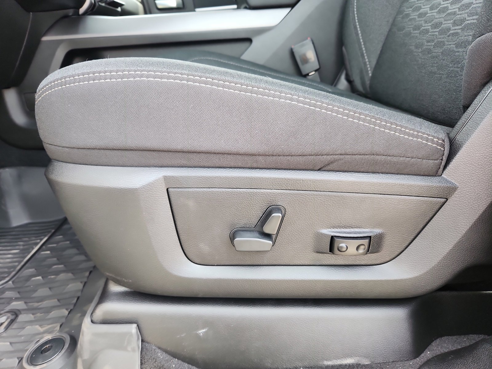 New 2025 RAM 2500 Big Horn image 14