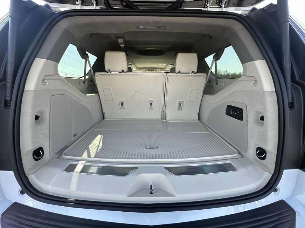New 2026 Cadillac Escalade ESV Platinum Sport image 25