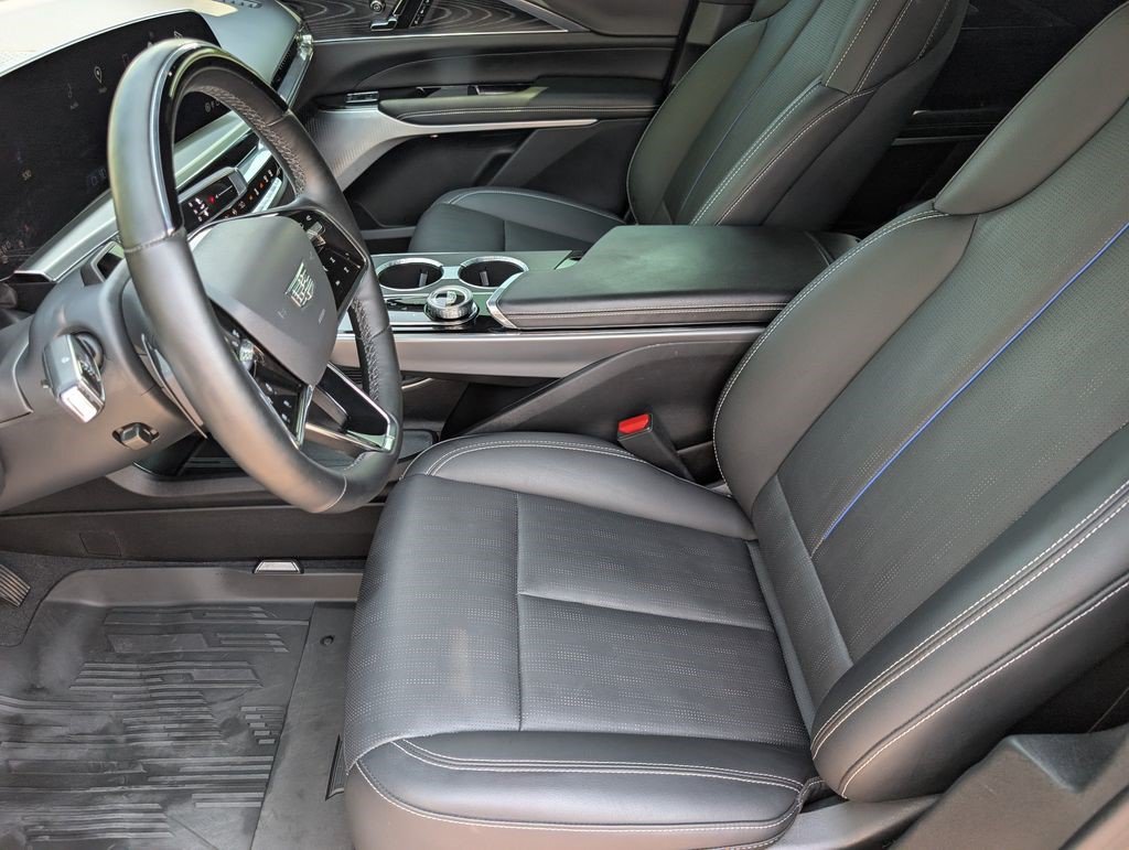 Certified 2024 Cadillac Lyriq Sport w/ LPO, Floor Liner Package AWD/4WD image 8