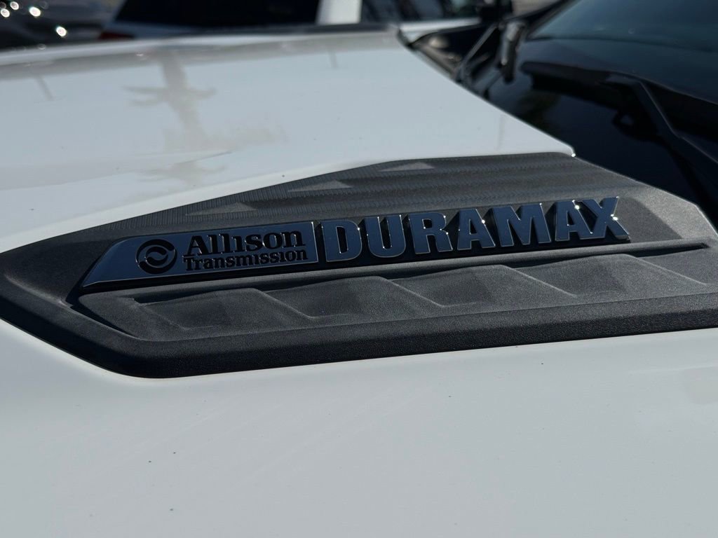 Used 2020 Chevrolet Silverado 2500 LTZ w/ LTZ Premium Package image 8