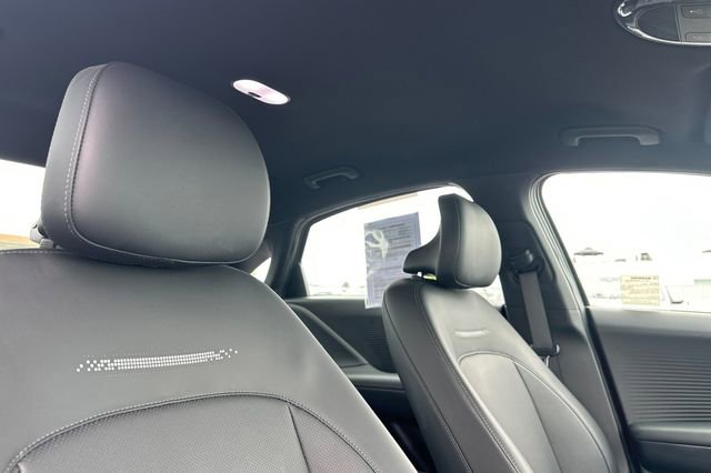 Used 2023 Hyundai Ioniq 6 SEL RWD image 18