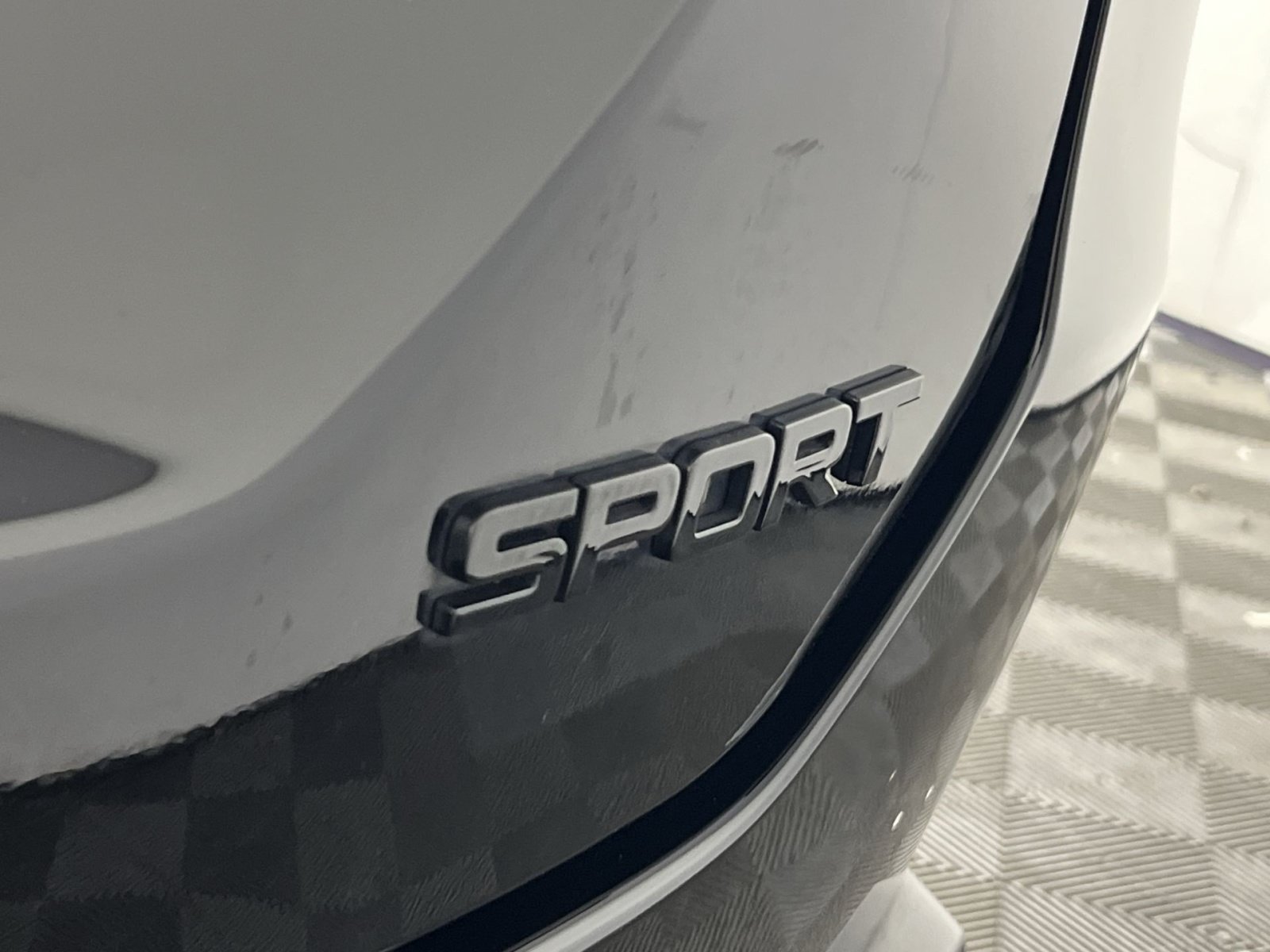 Used 2025 Honda Pilot Sport image 28