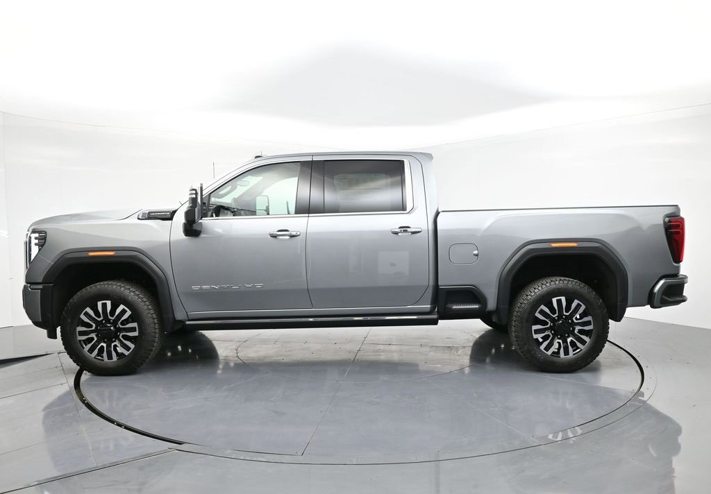 New 2026 GMC Sierra 3500 Denali Ultimate image 3