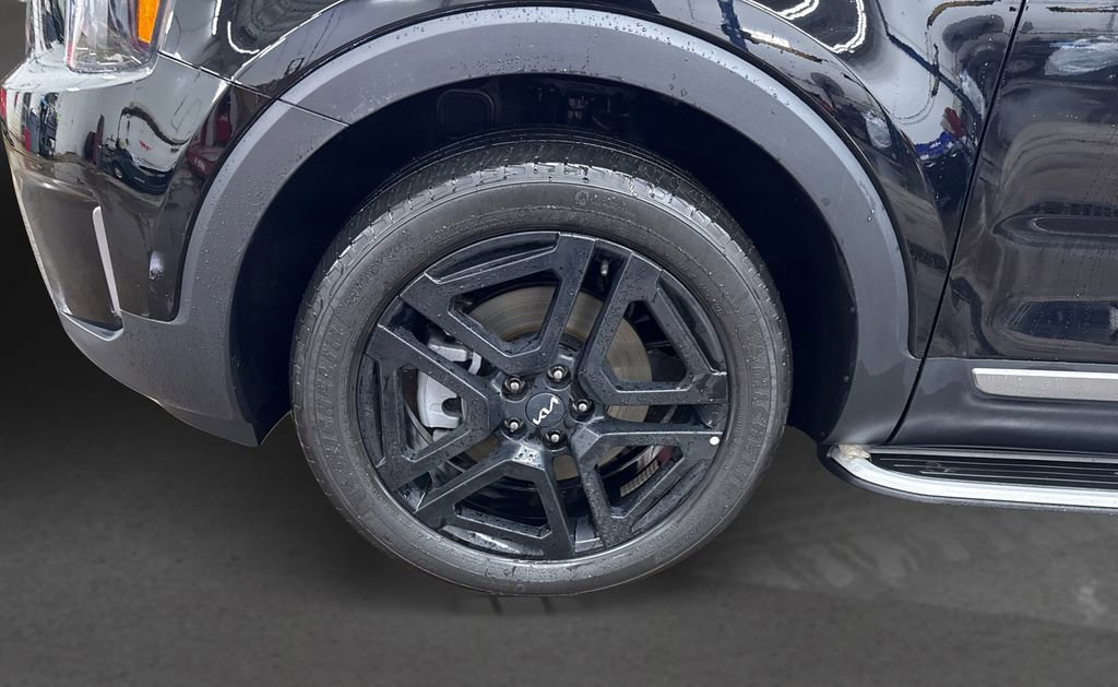 Used 2023 Kia Telluride EX X-Line image 12