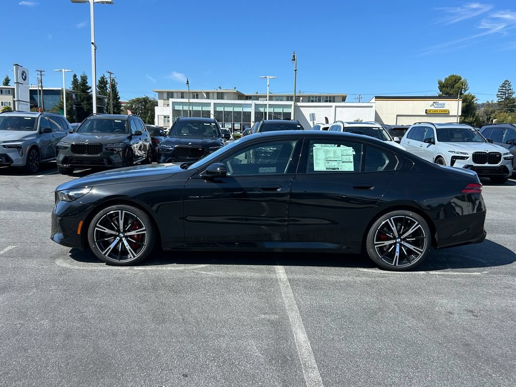 New 2027 BMW 540i xDrive w/ M Sport Package AWD/4WD image 2