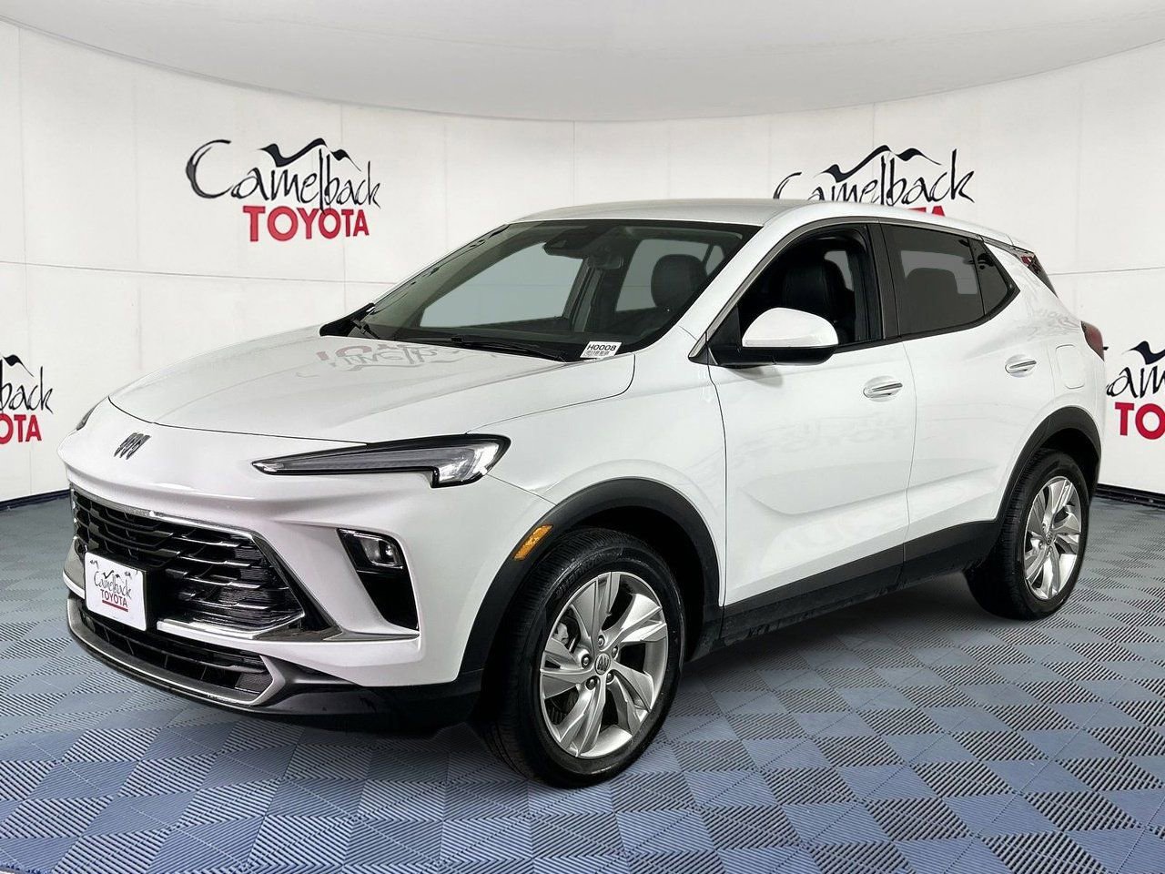 Used 2025 Buick Encore GX Preferred image 2