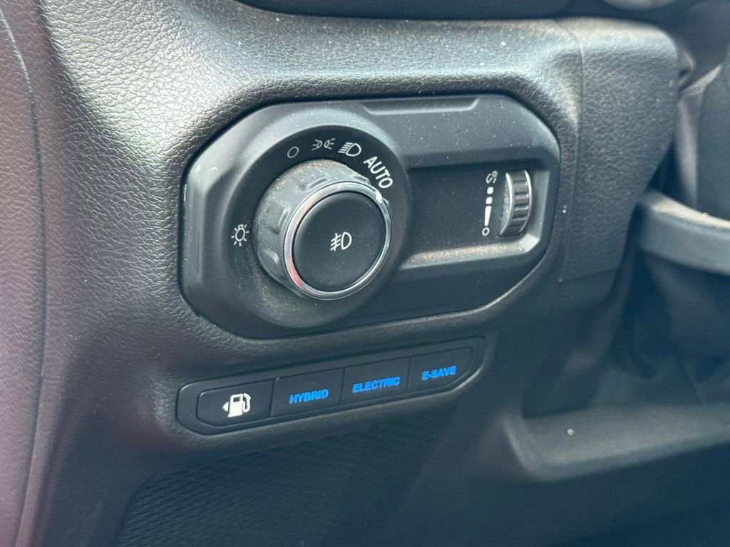 Certified 2023 Jeep Wrangler Unlimited Rubicon 4xe image 12