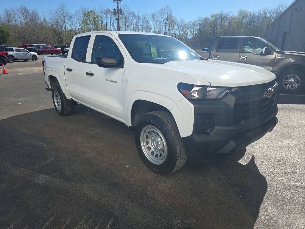 Used 2023 Chevrolet Colorado W/T image 5