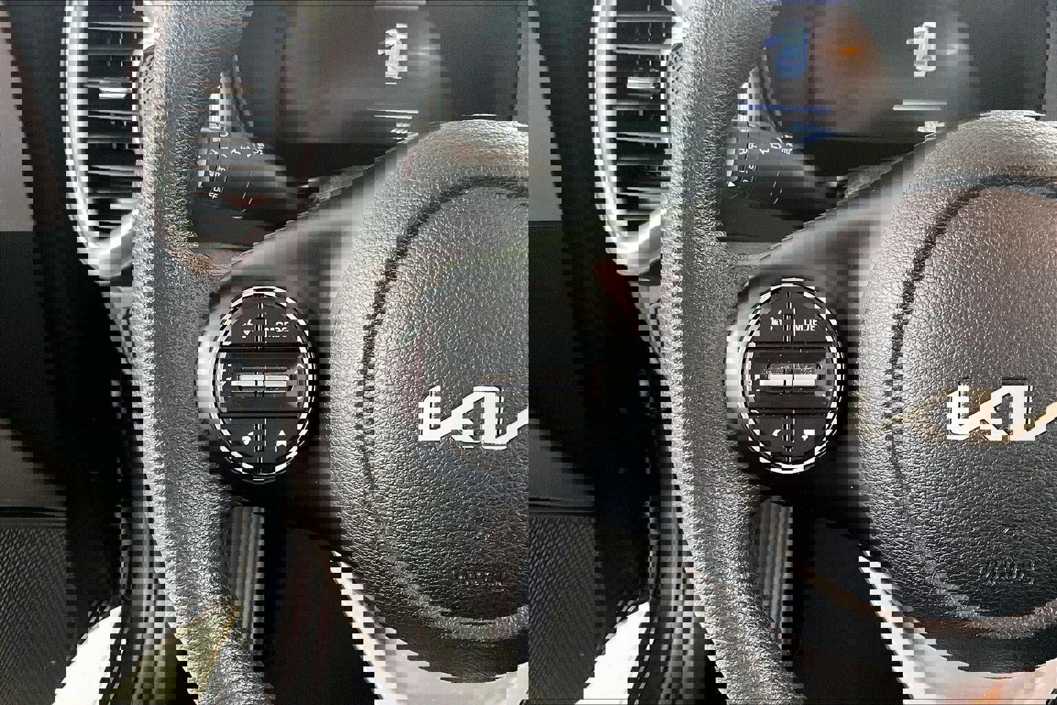 Used 2024 Kia Soul LX w/ Option Group 015 image 11