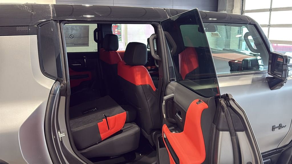 New 2026 GMC Hummer EV 3X w/ Carbon Fiber Edition Package AWD/4WD image 18