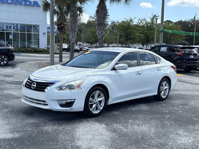 Used 2013 Nissan Altima 2.5 SV image 12