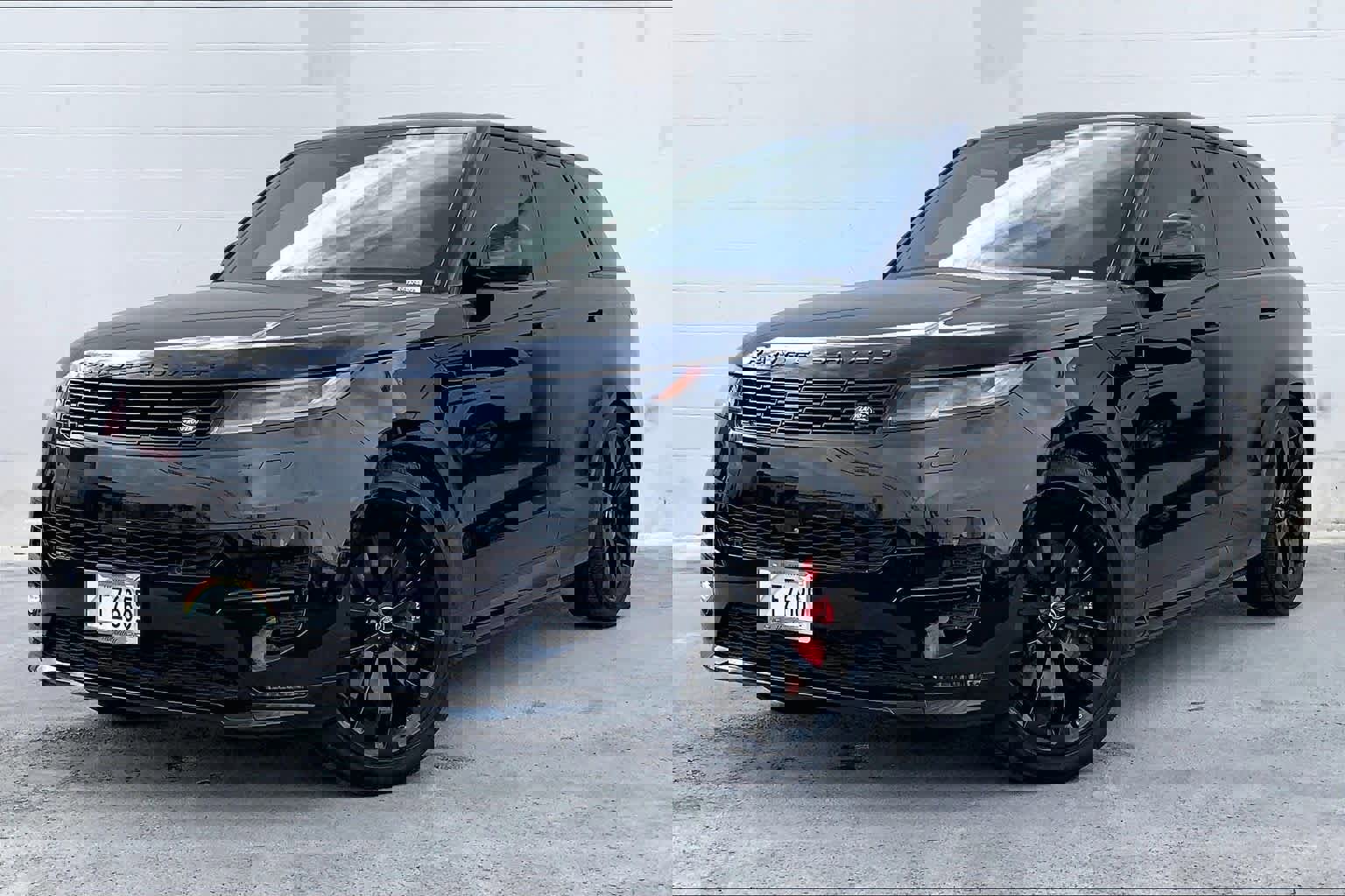 Used 2025 Land Rover Range Rover Sport Dynamic SE