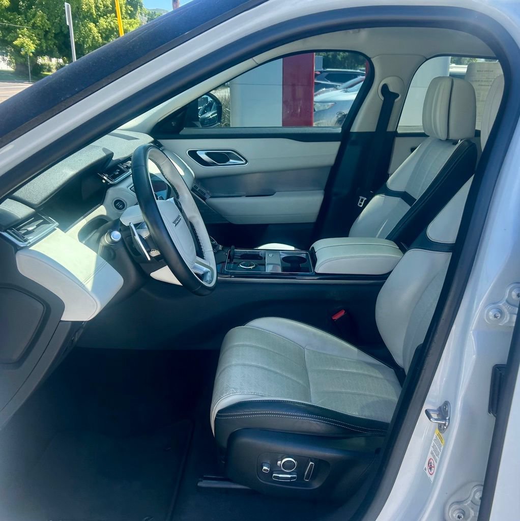 Used 2018 Land Rover Range Rover Velar R-Dynamic HSE AWD/4WD image 8