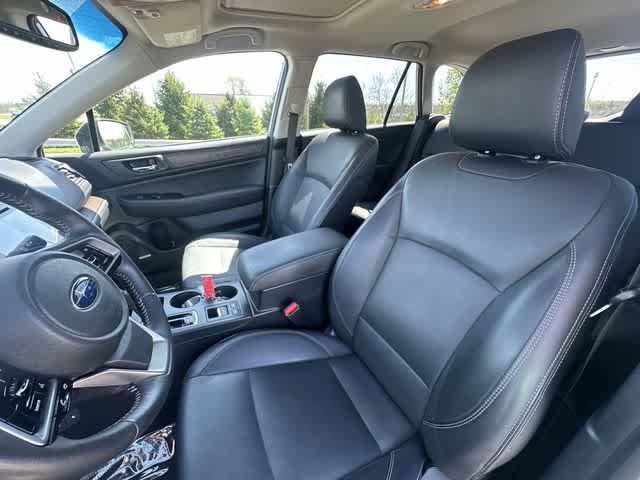 Used 2018 Subaru Outback 2.5i Limited AWD/4WD image 16