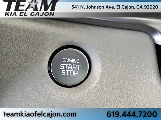 Certified 2025 Kia Sorento S w/ Panoramic Sunroof Package FWD image 35