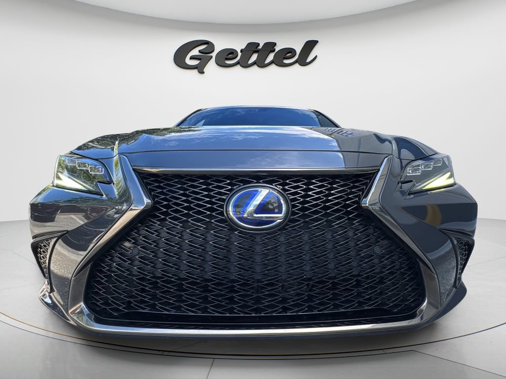 Used 2022 Lexus ES 300h F Sport w/ Accessory Package 2 FWD image 9