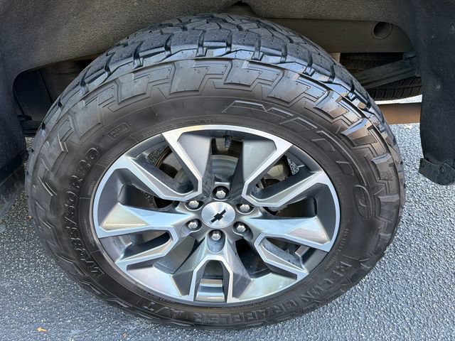 Used 2023 Chevrolet Silverado 1500 RST AWD/4WD image 19