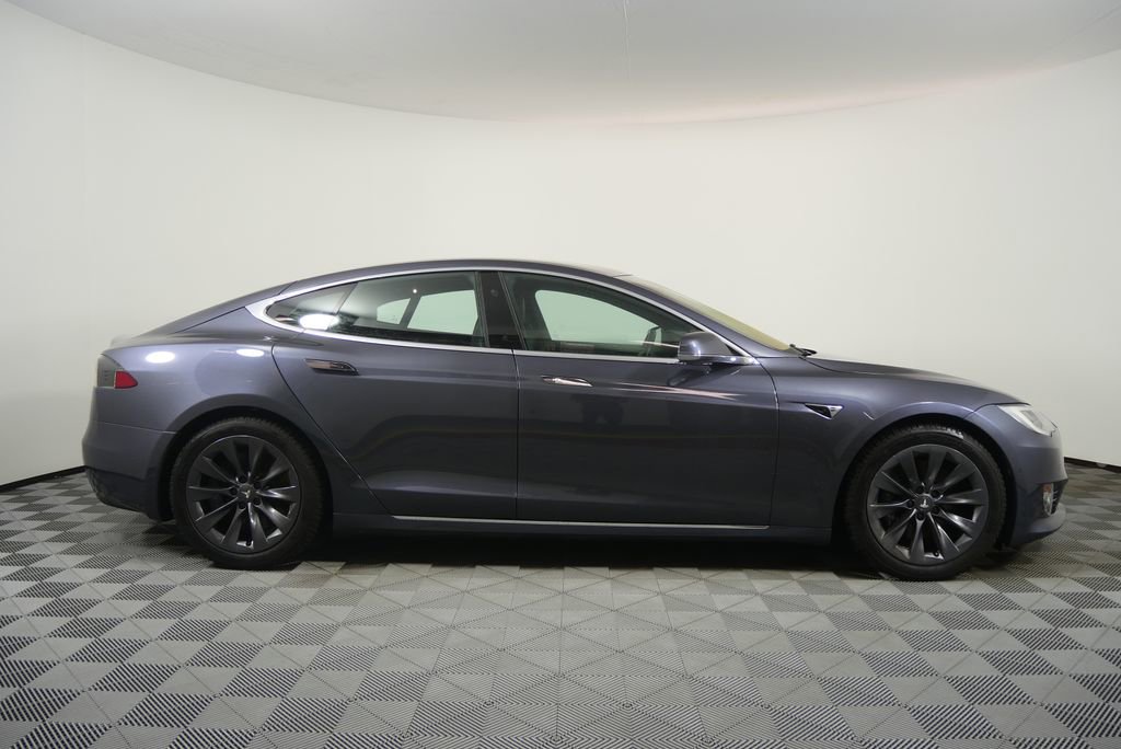 Used 2020 Tesla Model S Long Range Plus AWD/4WD image 2