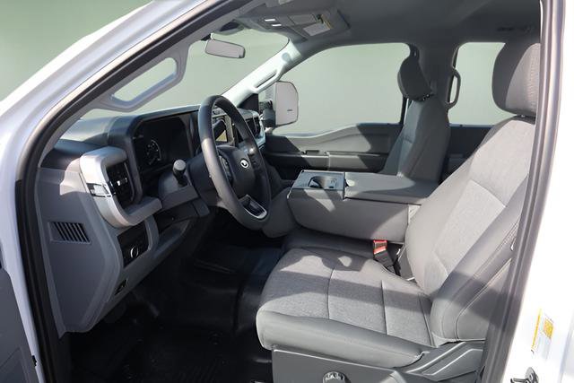 New 2026 Ford F250 XL w/ XL Chrome Package image 12