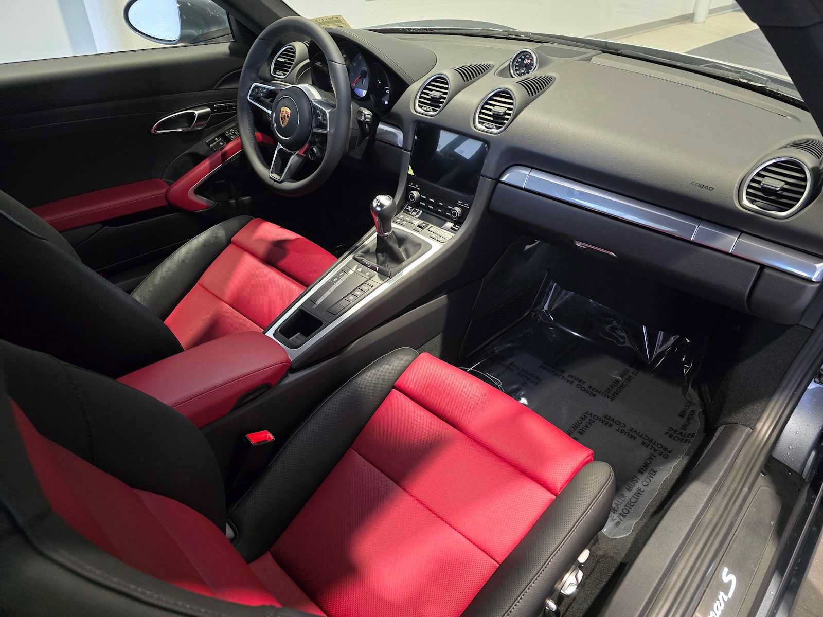 New 2025 Porsche 718 Cayman S RWD image 16