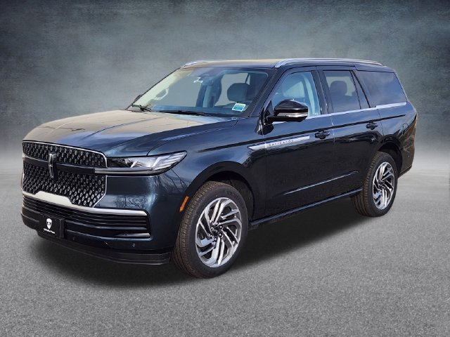 New 2026 Lincoln Navigator Reserve AWD/4WD image 3