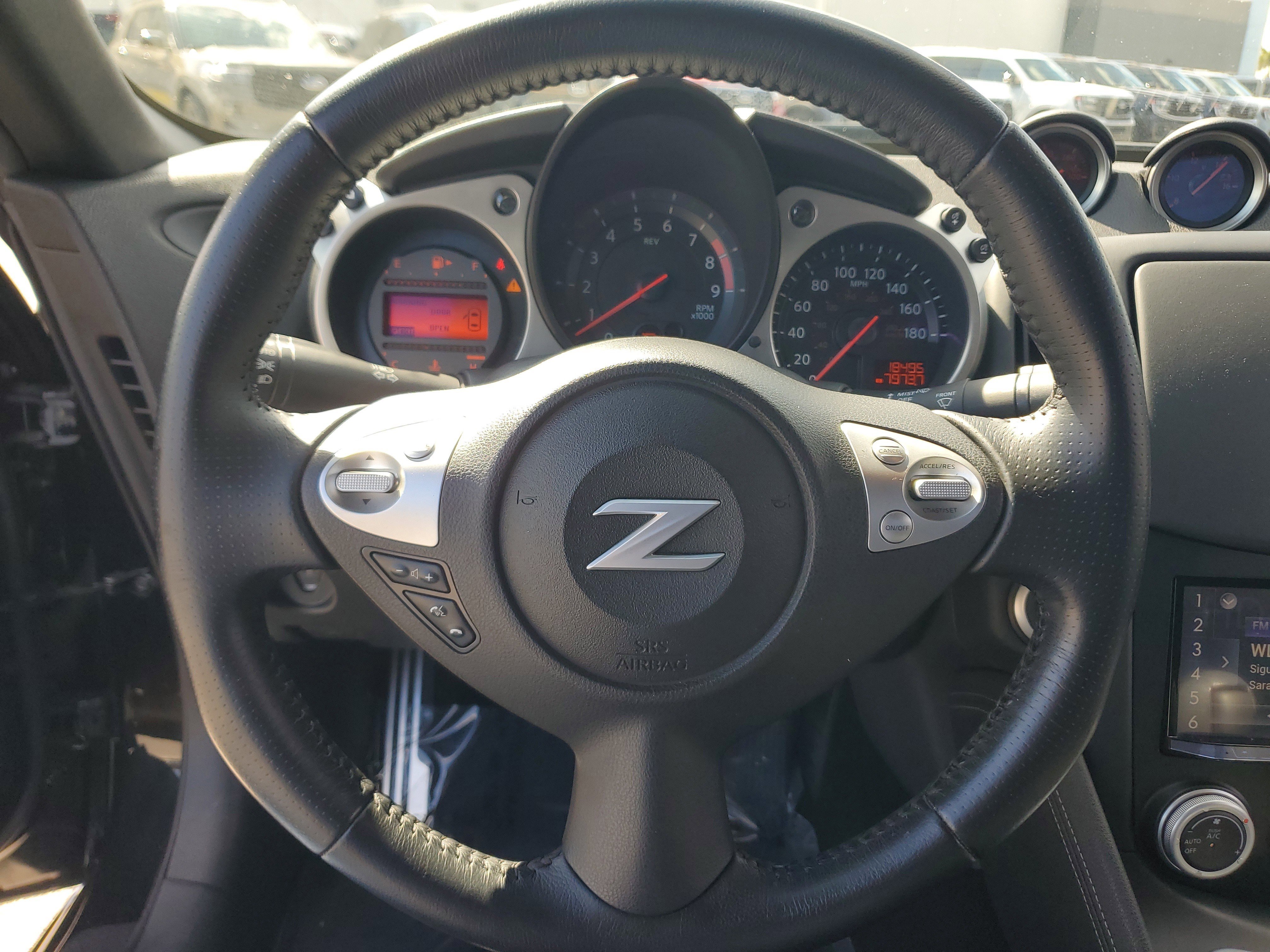 Used 2016 Nissan 370Z Coupe image 17