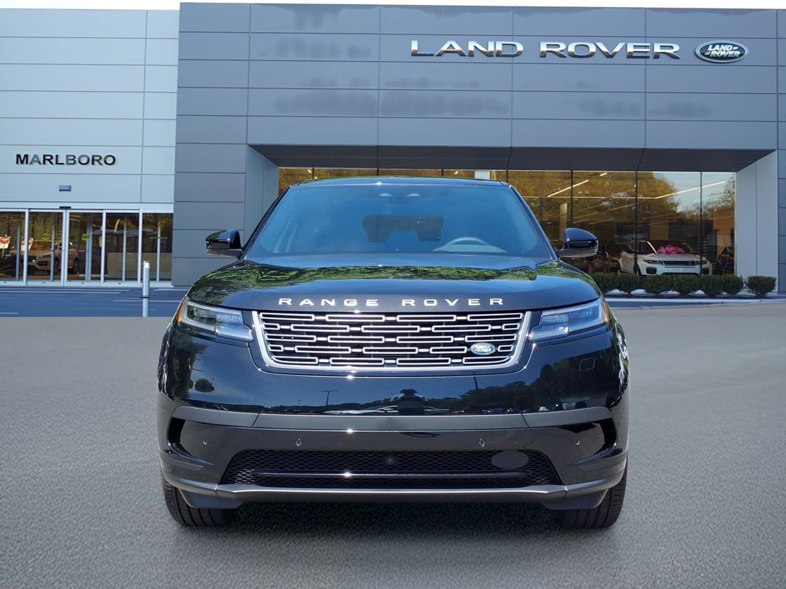 New 2026 Land Rover Range Rover Velar S AWD/4WD image 8