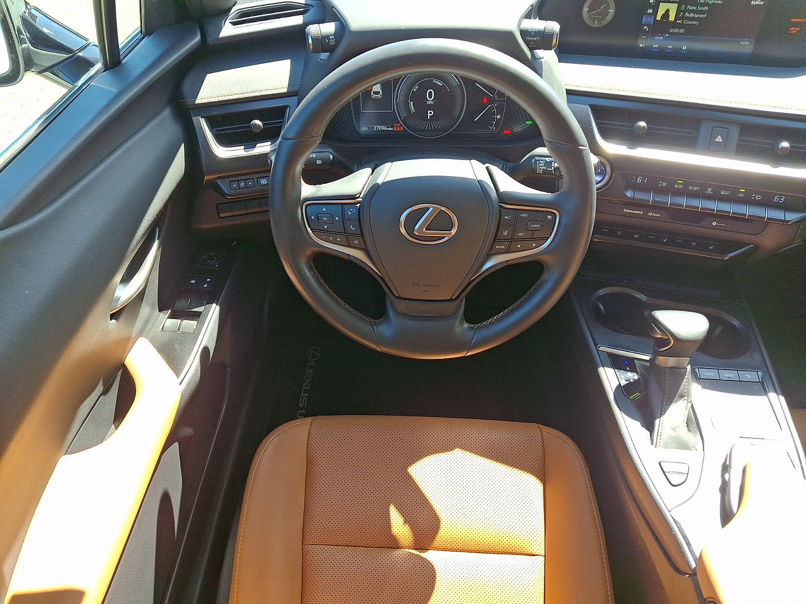 Certified 2022 Lexus UX 250h w/ Premium Package AWD/4WD image 12