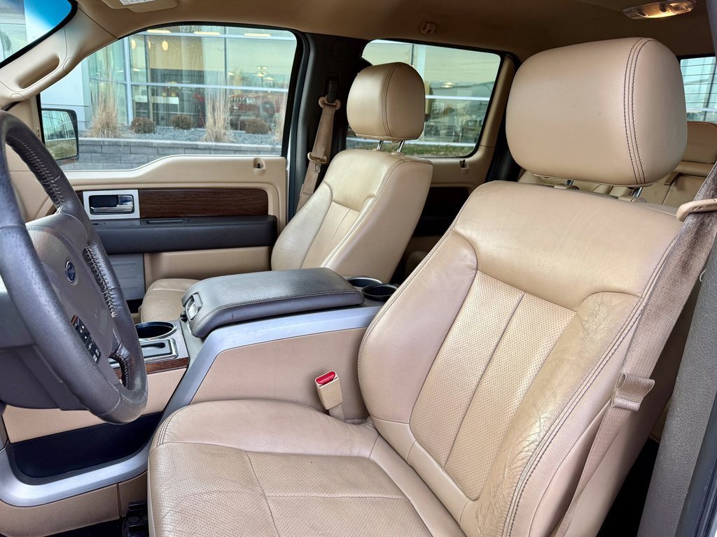 Used 2014 Ford F150 Lariat w/ Lariat Chrome Package image 9