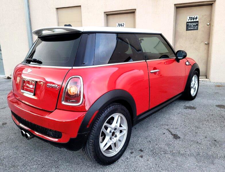 Used 2010 MINI Cooper S image 8