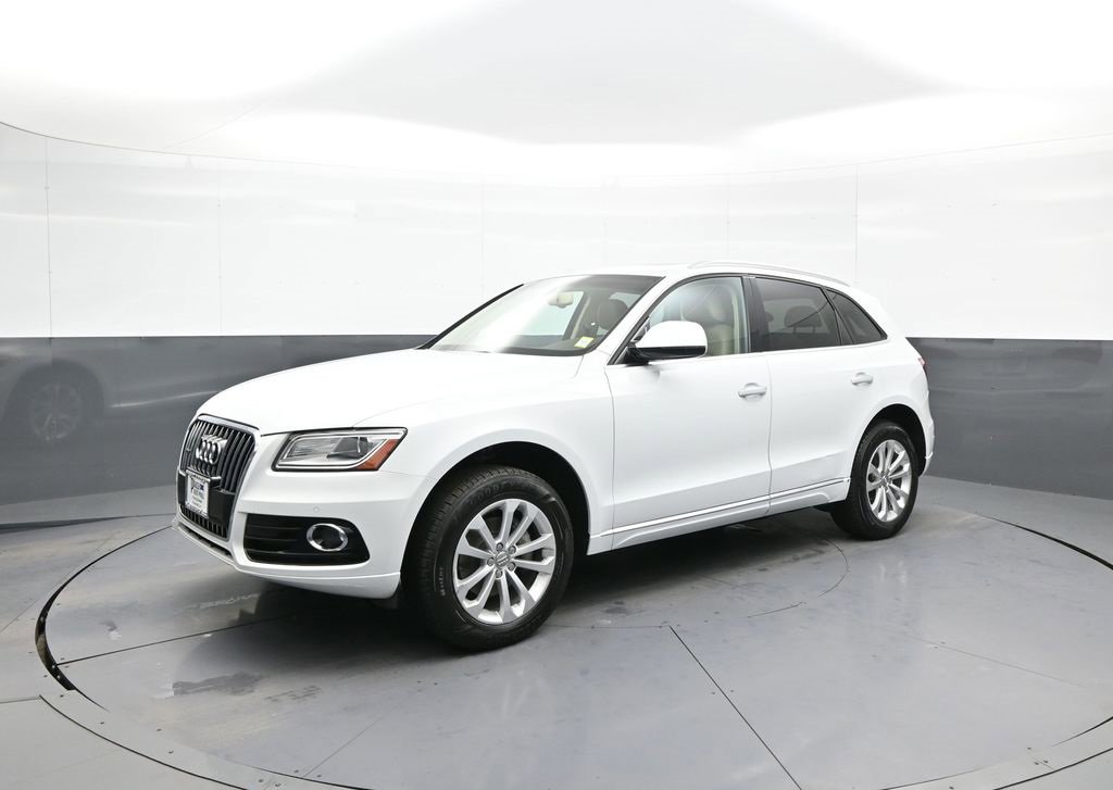 Used 2016 Audi Q5 2.0T Premium Plus w/ Technology Package image 10