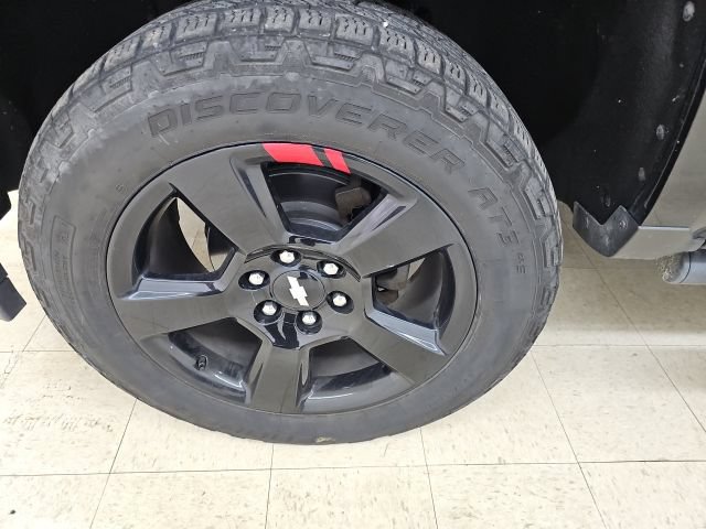 Used 2018 Chevrolet Silverado 1500 LTZ Z71 w/ Redline Edition AWD/4WD image 23