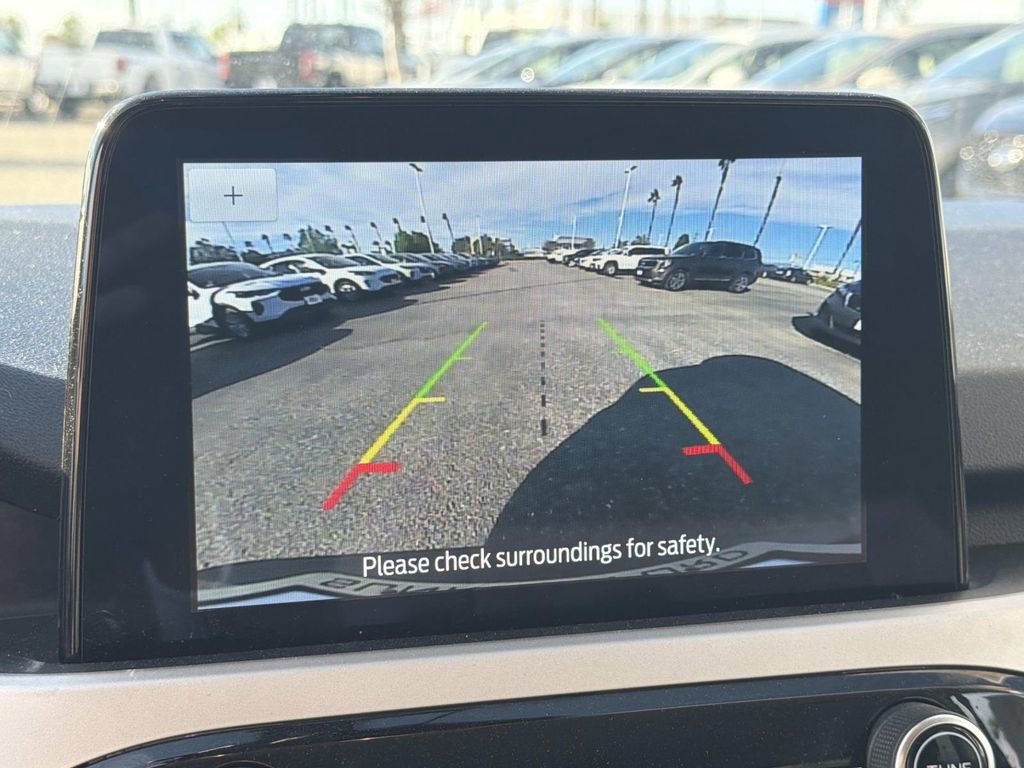 Certified 2022 Ford Escape SE image 13