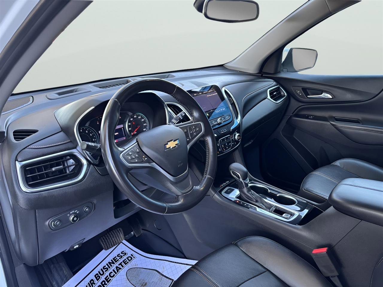 Used 2022 Chevrolet Equinox Premier image 10