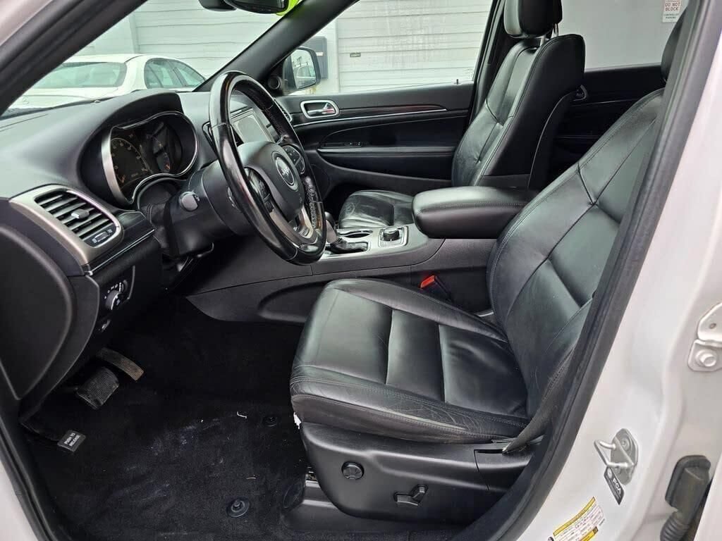 Used 2021 Jeep Grand Cherokee Limited AWD/4WD image 22