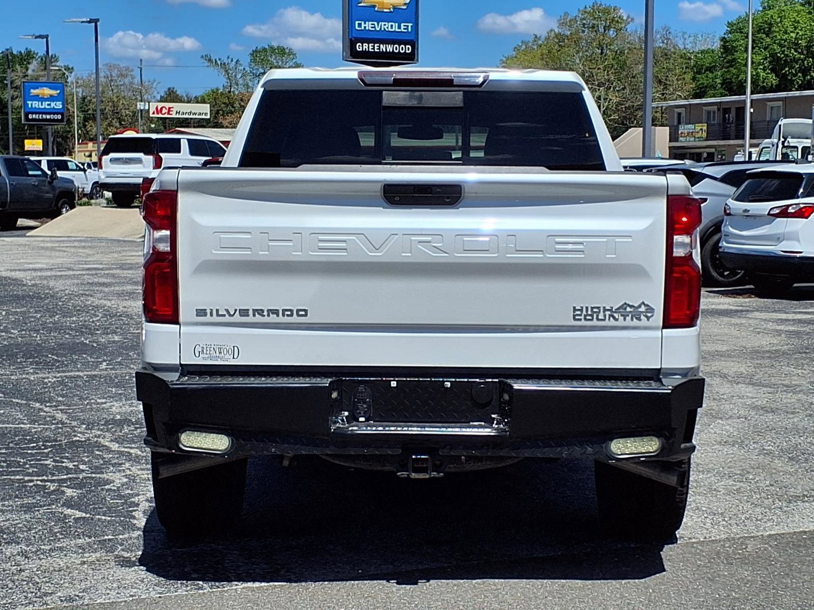 Certified 2022 Chevrolet Silverado 1500 High Country w/ Safety Package II AWD/4WD image 5