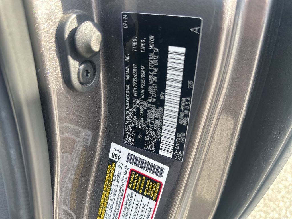 Used 2024 Toyota Sienna LE image 14