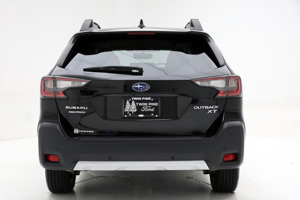 Used 2023 Subaru Outback Limited XT AWD/4WD image 7