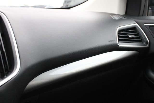 Used 2016 Ford Edge SEL w/ Equipment Group 201A image 20