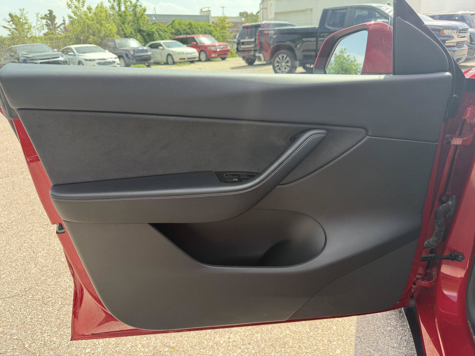 Used 2020 Tesla Model Y Long Range AWD/4WD image 12