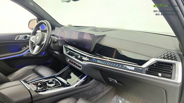 Used 2024 BMW X7 xDrive40i w/ Executive Package AWD/4WD image 21